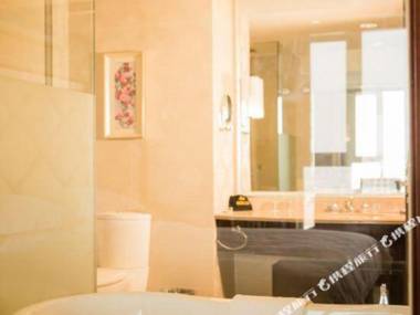 Qingdu International Hotel