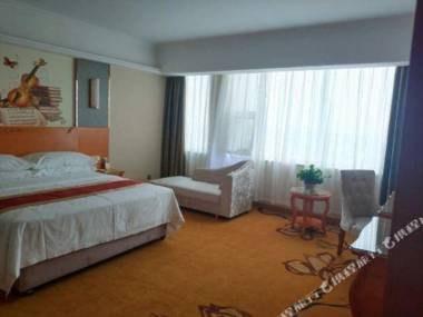 Vienna International Hotel (Qingzhou Songcheng Ancient City)