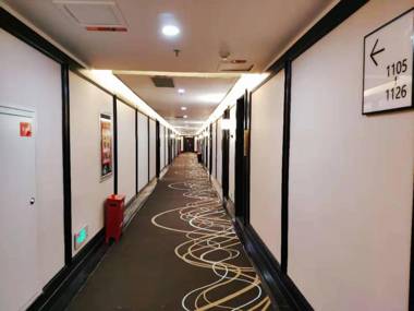 Xana Hotelle Urumqi People Daximen Road