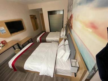 Jun Hotel Xinjiang Urumqi Shuimogou District Shanshuiyayuan