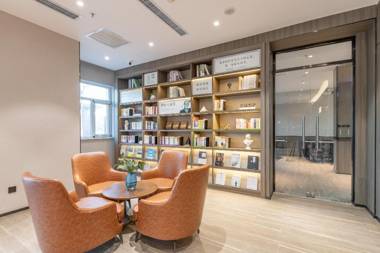 Hanting Hotel Tianjin Yibindao Metro Station