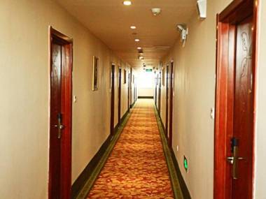 Green Tree Inn Bazhou Shengfang Bus Station Shell