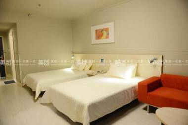 Jinjiang Inn Tianjin Wuqing Jingjin Road