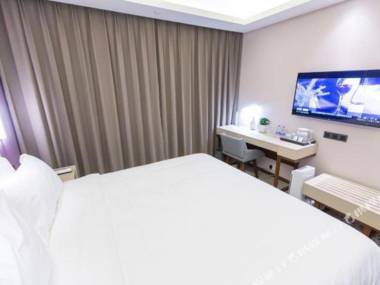 Lavande Hotel·Tianjin West Railway Station People's Hospital Metro Station