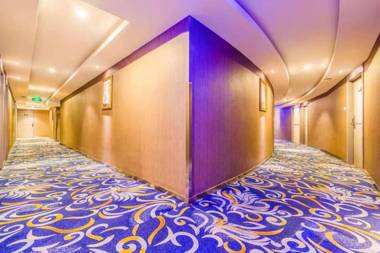 Super 8 Hotel West Tianjin Railway Station South Square