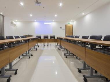 Green Tree Inn Tianjin Jinnan Linshijun University of Finance and Economics