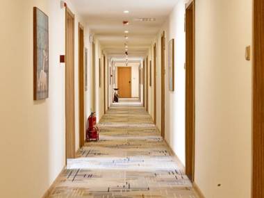 Shell Hotel Tianjin Wuqing District Cuihuangkou Town