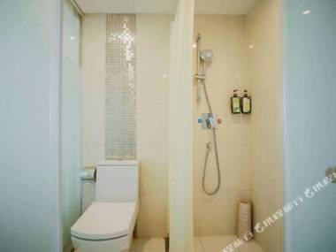 Zsmart Hotel (Tianjin Binhai Finacial Free Trade Zone Yujiabao High-speed Railway Station)