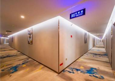 Borrman Hotel Tianjin Railway Station