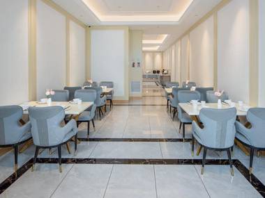 Vienna Hotel Tianjin Chentangzhuang Metro Station