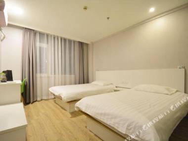 Pebble Motel (Tianjin Meijiang Conference & Exhibition Center Heiniucheng Road Metro Station)