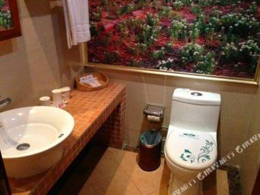 Tuanbo Lake Hotspring Resorts & Spa