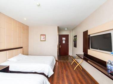 Yuelai Hotel (Tianjin Tanggu Railway Station)