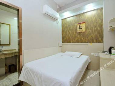 Lijin Express Hostel