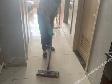 Tianjin Mingjun Apartment (Tianjin Binjiang Road Store)