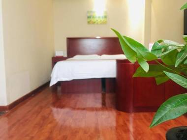 GreenTree Inn High Tech Changzhi Road Subway Station Business Hotel