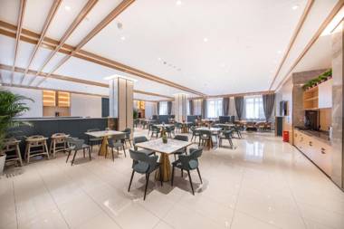 Atour Hotel Taiyuan Changfeng Business Zone Vientiane City