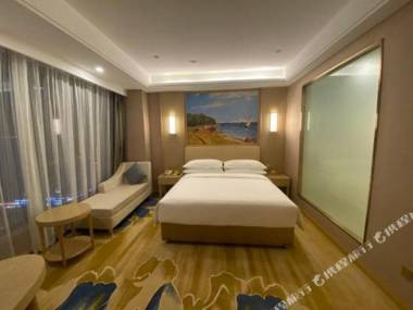 Vienna International Hotel（ Xiayuan Business District A.D Era City ）