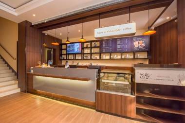 Hanting Hotel Shijiazhuang Jianhe Bridge Metro Station