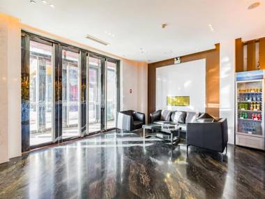 Zmax Hotels· Shijiazhuang Zhongshan Xi Road Xiwang Metro Station