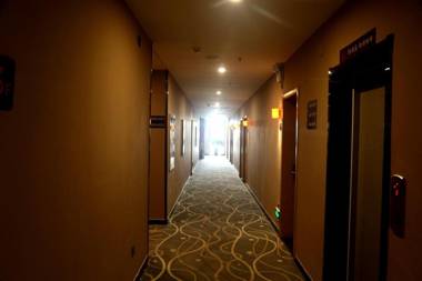 7Days Premium Shijiazhuang Jianhua South Avenue South Second Ring Branch