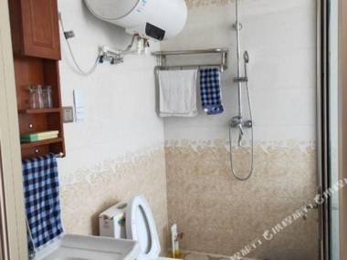 Xibaipo Yijia Express Hotel