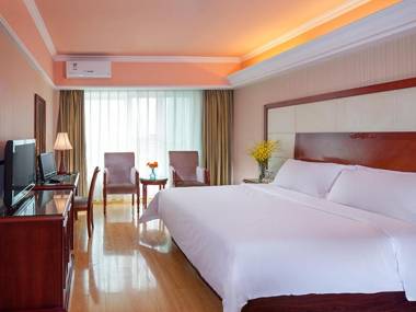 Vienna Hotel Shenzhen Aiguo Road