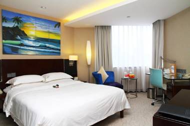 Pavilion Century Tower Hotel