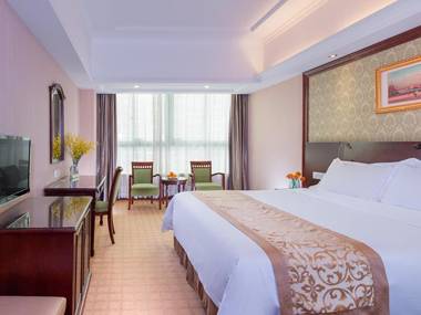 Vienna Hotel Shenzhen Fuyong Qiaotou