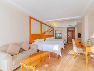 Vienna Hotel Shiyan Guangming Road