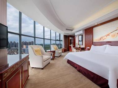 Vienna Hotel Shenzhen Pingshan Shenshan Road