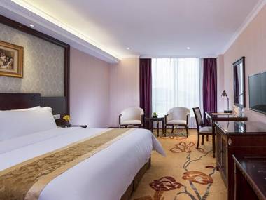 Vienna Hotel Dongguan Fenggang Yongsheng Street