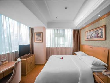 Vienna Hotel Shenzhen Buji Ganli Road