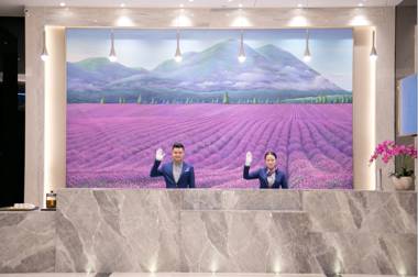 Lavande Hotels Shenzhen Longgang Dayun Center Jixiang Metro Station