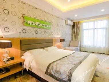 Himalaya Hotel (Shenzhen North Railway Station Tongcheng Center Branch)