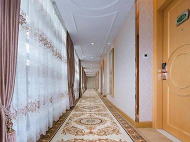 Vienna Hotel Shenzhen Fuyong Fenghuangshan