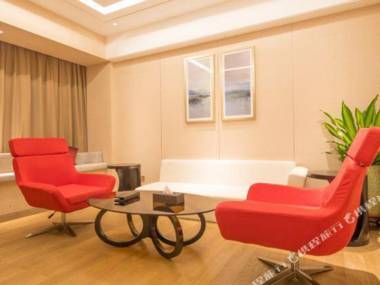 Jia Zhao Ye Ke Yu Jing Xuan Jiu Dian (Shen Zhen Da Peng Dian )