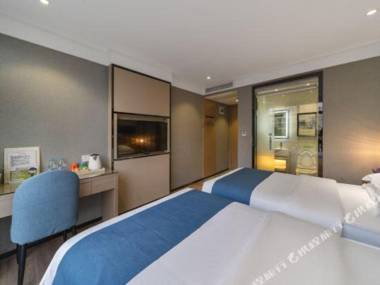 Blueprint Garden Hotel