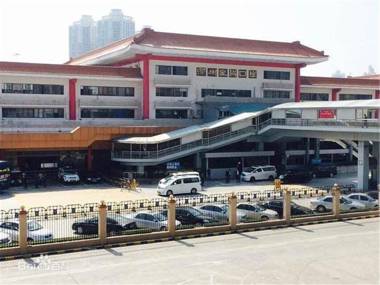 Hanting Hotel Shenzhen Huaqiangbei Science Museum Metro Station