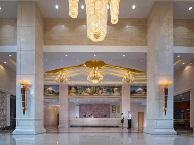 Venus International Hotel Shenzhen Longcheng Middle Road Metro Station