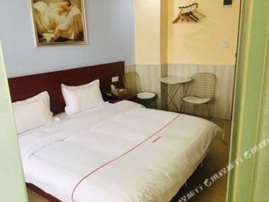 Bao Rui Jiu Dian (Shen Zhen Bao An Guo Ji Ji Chang T3Hang Zhan Lou Dian )