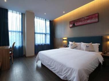 Platinum Era Hotel Apartment