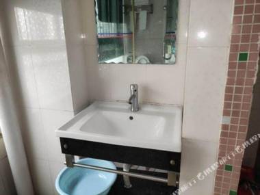 100 Inns (Shenzhen Guanlan Foxconn)