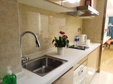 Yunshangju Theme Apartment