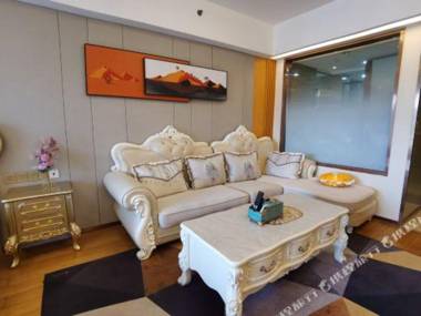 Yunshangju Theme Apartment