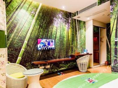 Dan Feng Jiu Dian (Shen Zhen Da Lang Shang Ye Zhong Xin Dian )