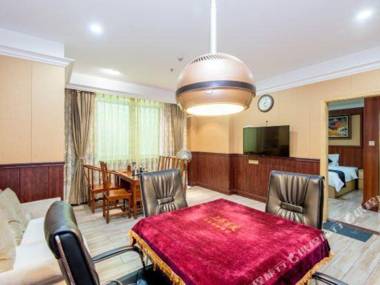 Shen Zhen Hua Ying Jing Pin Jiu Dian (Shi Yan Qi Che Zhan Dian )