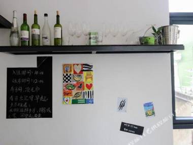 Lily House Inn (Shenzhen Jiaochangwei)