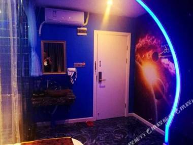 Zhenhua Hostel (Pinghu)