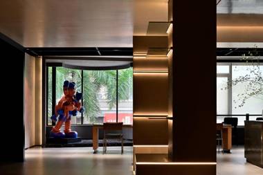 LIA力亚酒店（深圳前海宝安中心翻身地铁站店）